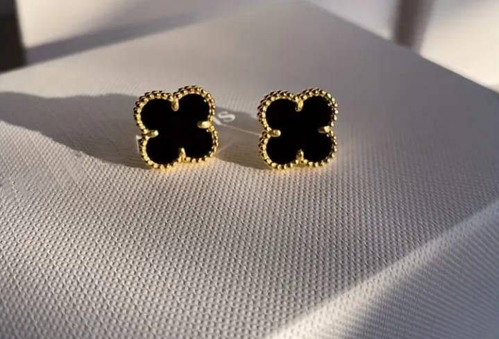Clover Studs