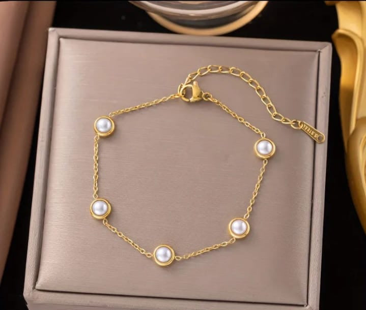 Pearl Bracelet