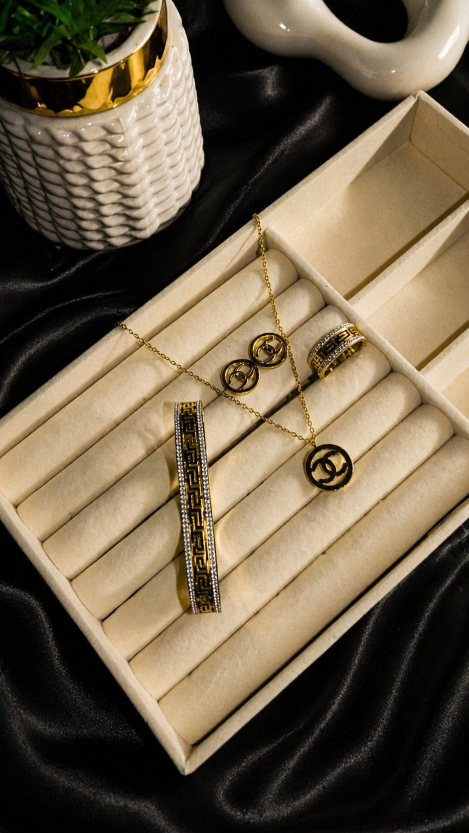 Chanel Luxe Greek Deal