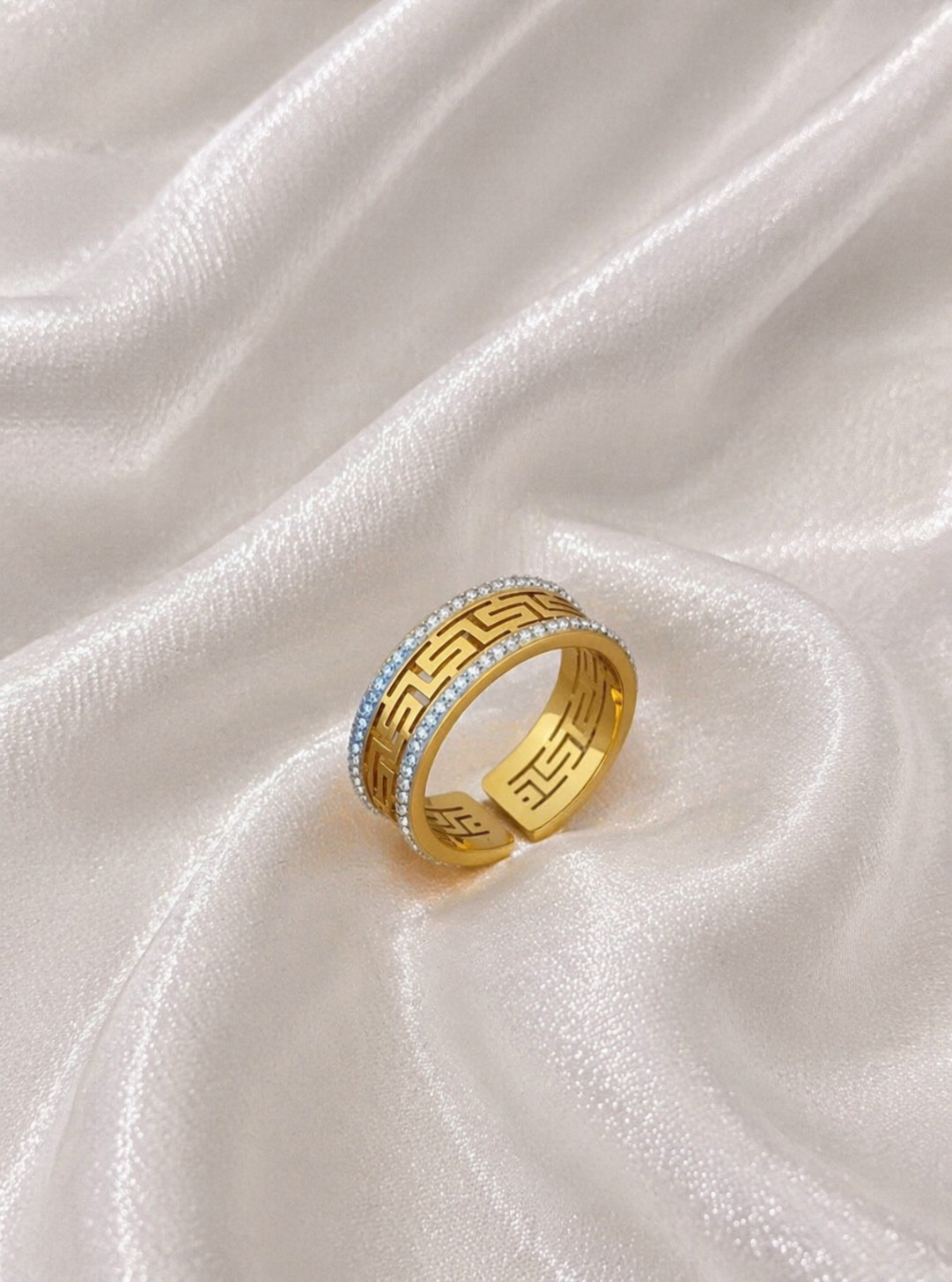 Greek Key Crystal Ring size(7,8)
