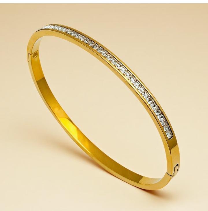 Pave Crystal Handcuff