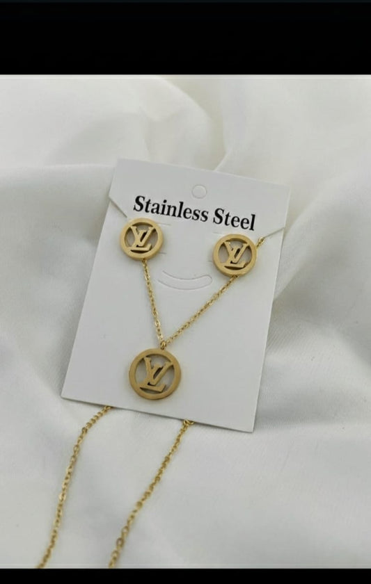 LV Necklace Set