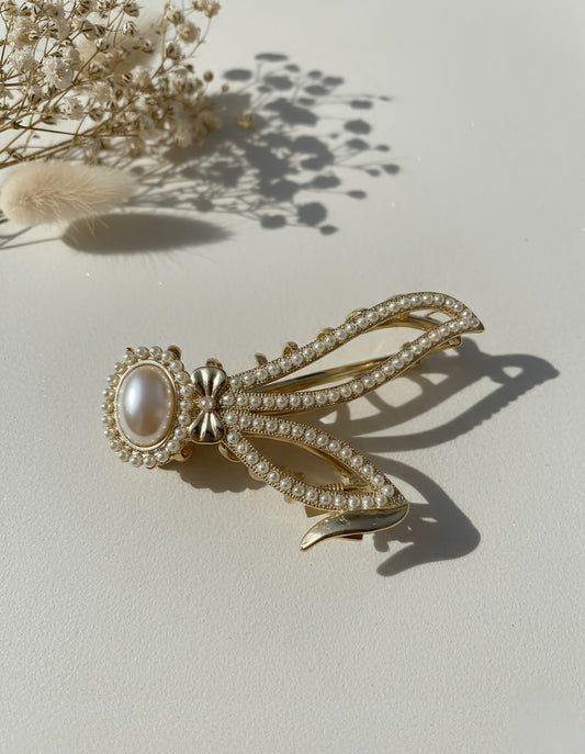 Parisian Pearl Claw