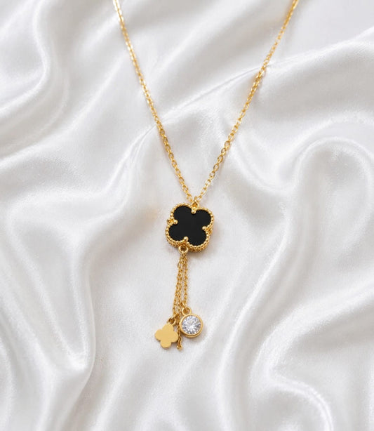 Clover Motive Pendant