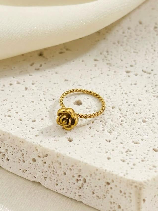 Golden Rose Ring Size (8)