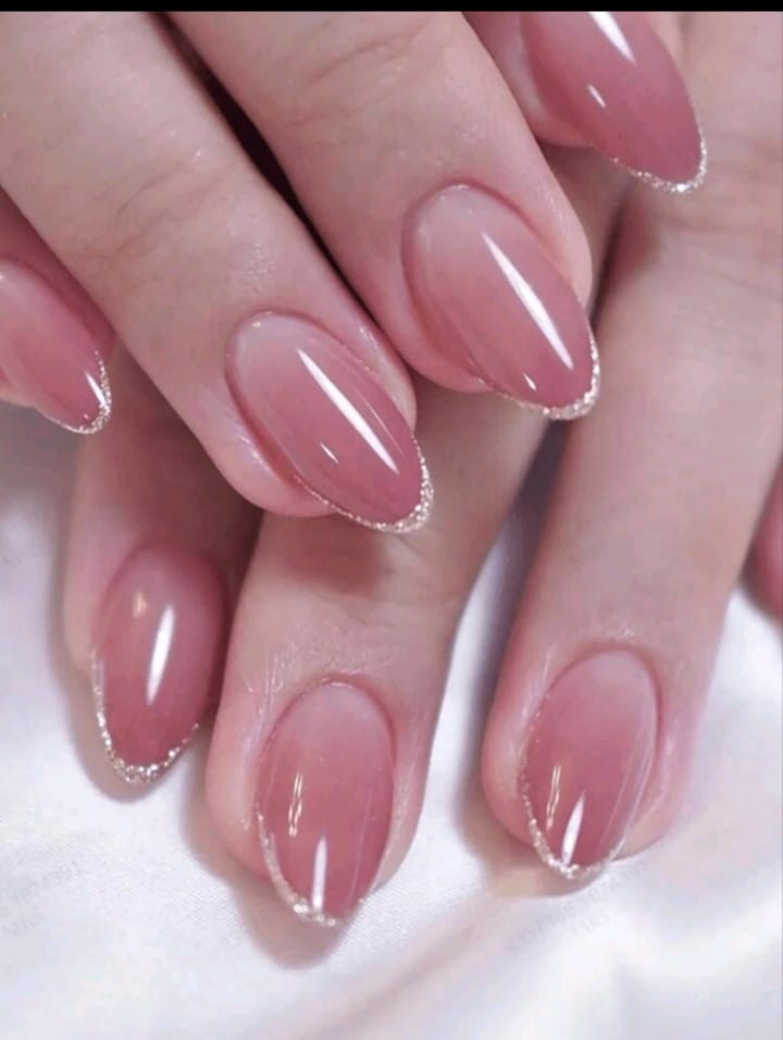 “Baby Boomer Nails