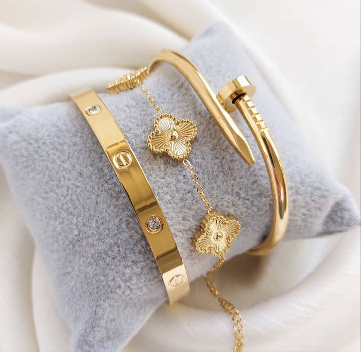 Golden Signature Stack