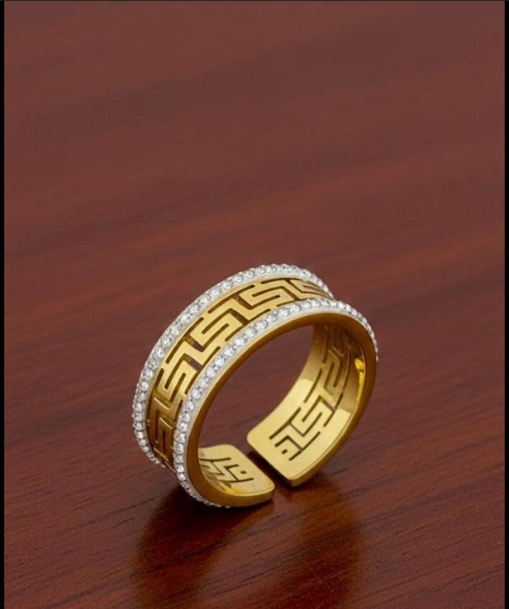 Greek Key Crystal Ring size(7,8)