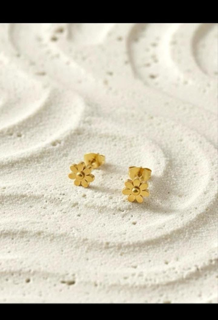 Flower Studs