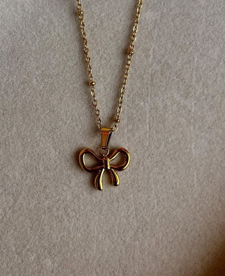 Bow Pendant