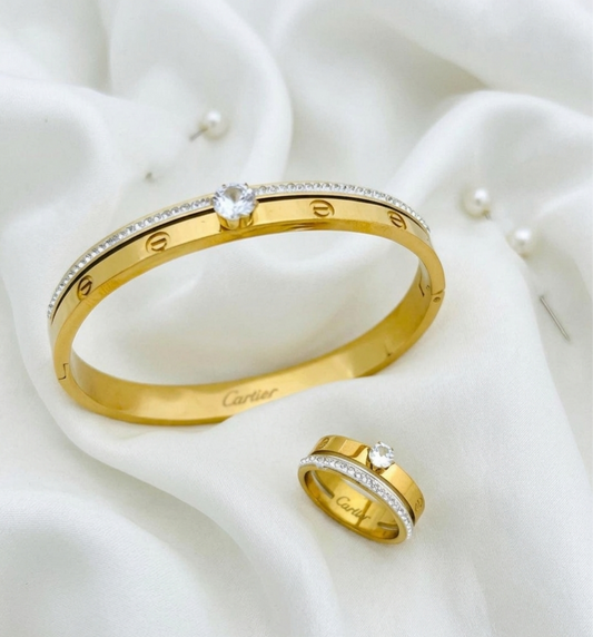 Gold Crystal Handcuff Ring Set 💍